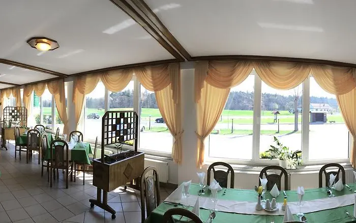 بيت ضيافة Gostisce Golob 3*