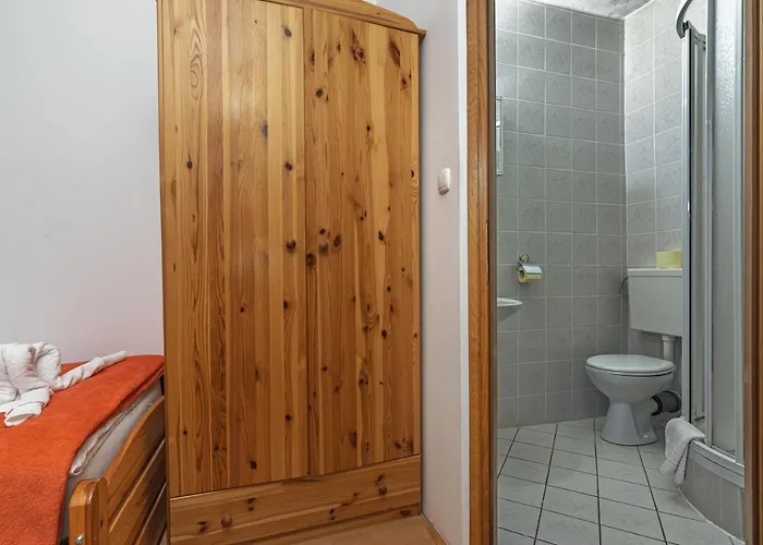 بيت ضيافة Gostisce Golob 3*